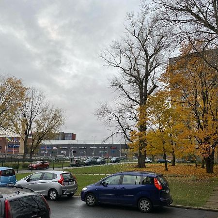 Прелестное Жильё У Akropole, Бесплатная Парковка. Riga Exterior foto
