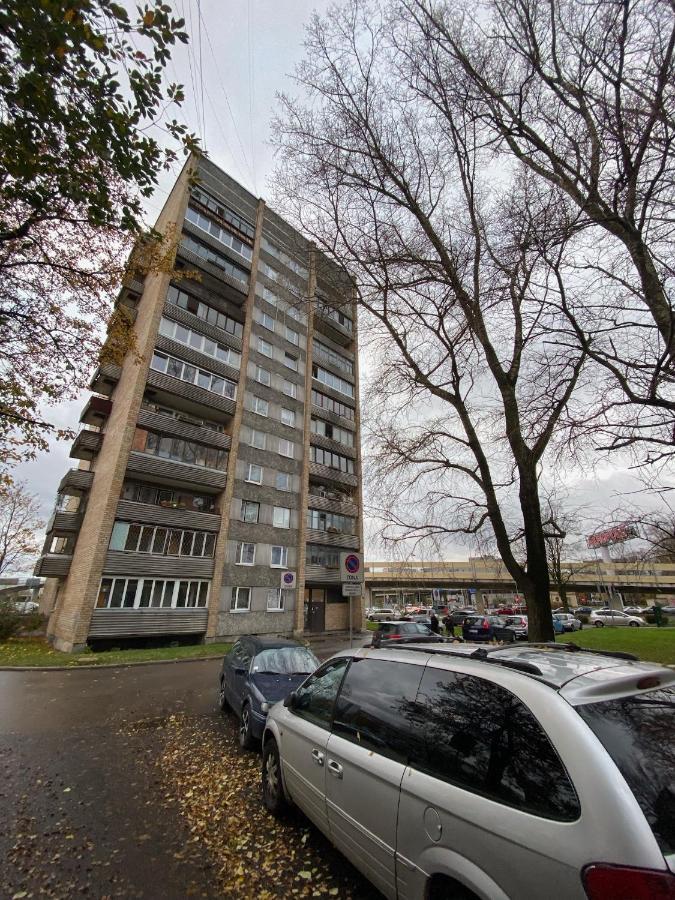 Прелестное Жильё У Akropole, Бесплатная Парковка. Riga Exterior foto